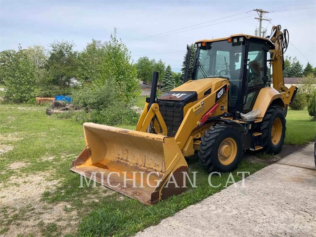 CAT 420F2 APR Екскаватори-навантажувачі