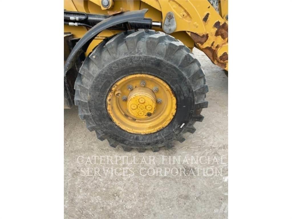 CAT 420F2 IT Екскаватори-навантажувачі