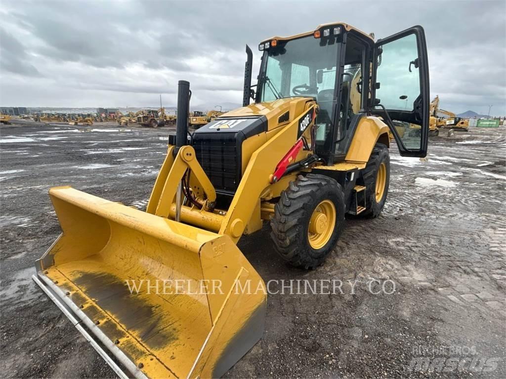 CAT 420F2 THAS Екскаватори-навантажувачі