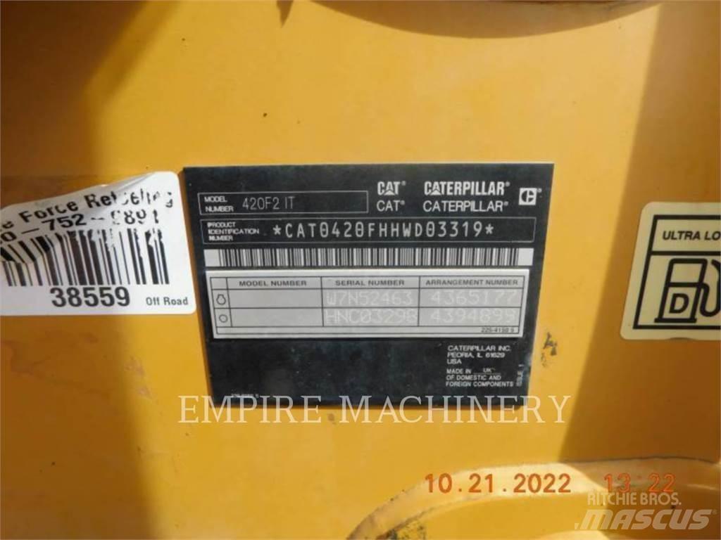 CAT 420F24EOIP Екскаватори-навантажувачі