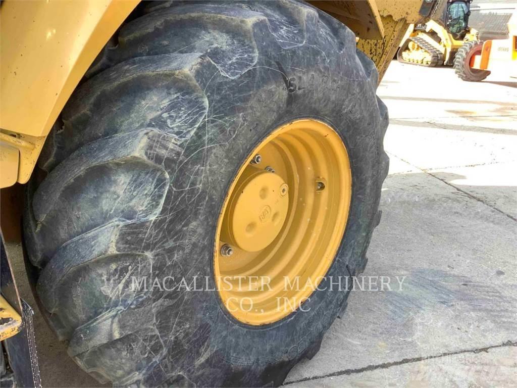 CAT 420F2IT Екскаватори-навантажувачі