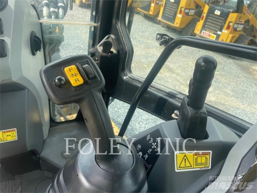 CAT 420F2IT Екскаватори-навантажувачі