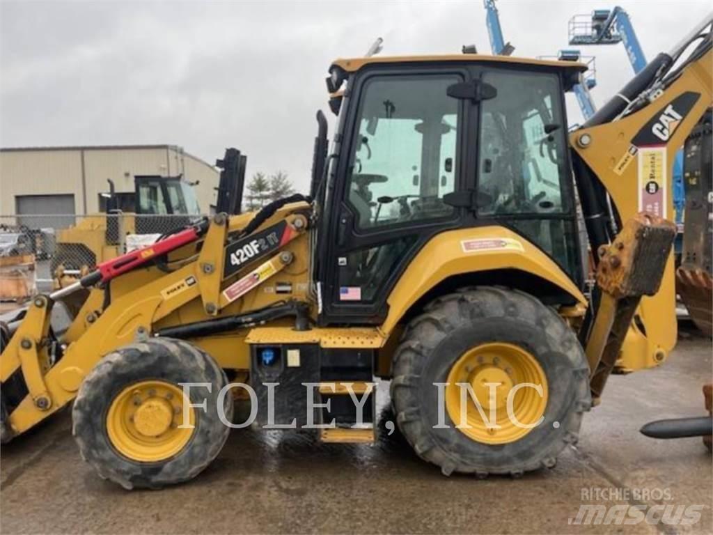 CAT 420F2IT Екскаватори-навантажувачі