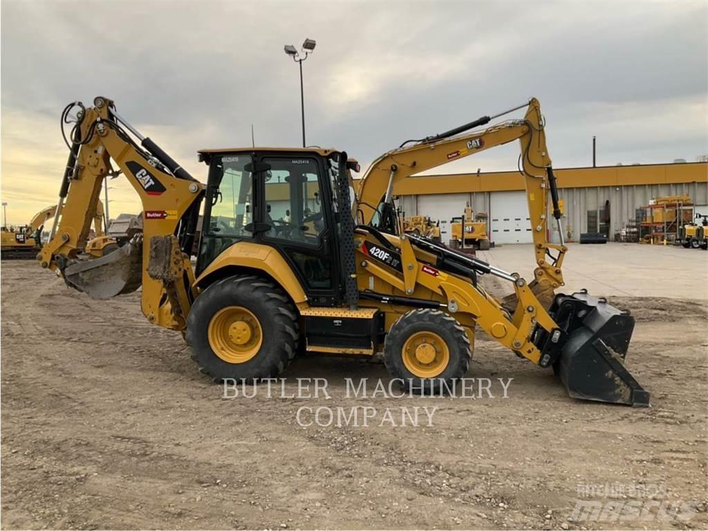 CAT 420F2IT Екскаватори-навантажувачі