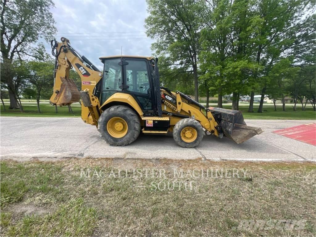 CAT 420F2IT Екскаватори-навантажувачі