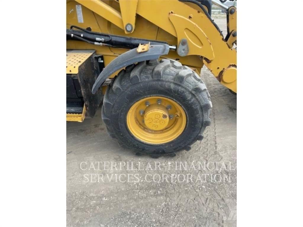 CAT 420F2IT Екскаватори-навантажувачі