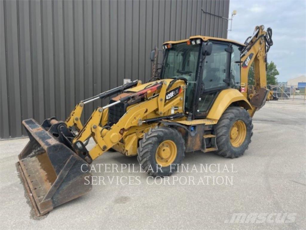 CAT 420F2IT Екскаватори-навантажувачі
