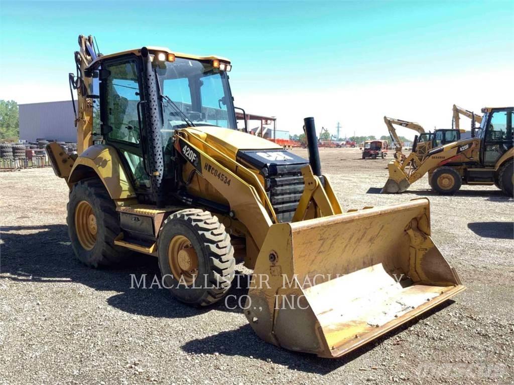 CAT 420F2ST Екскаватори-навантажувачі