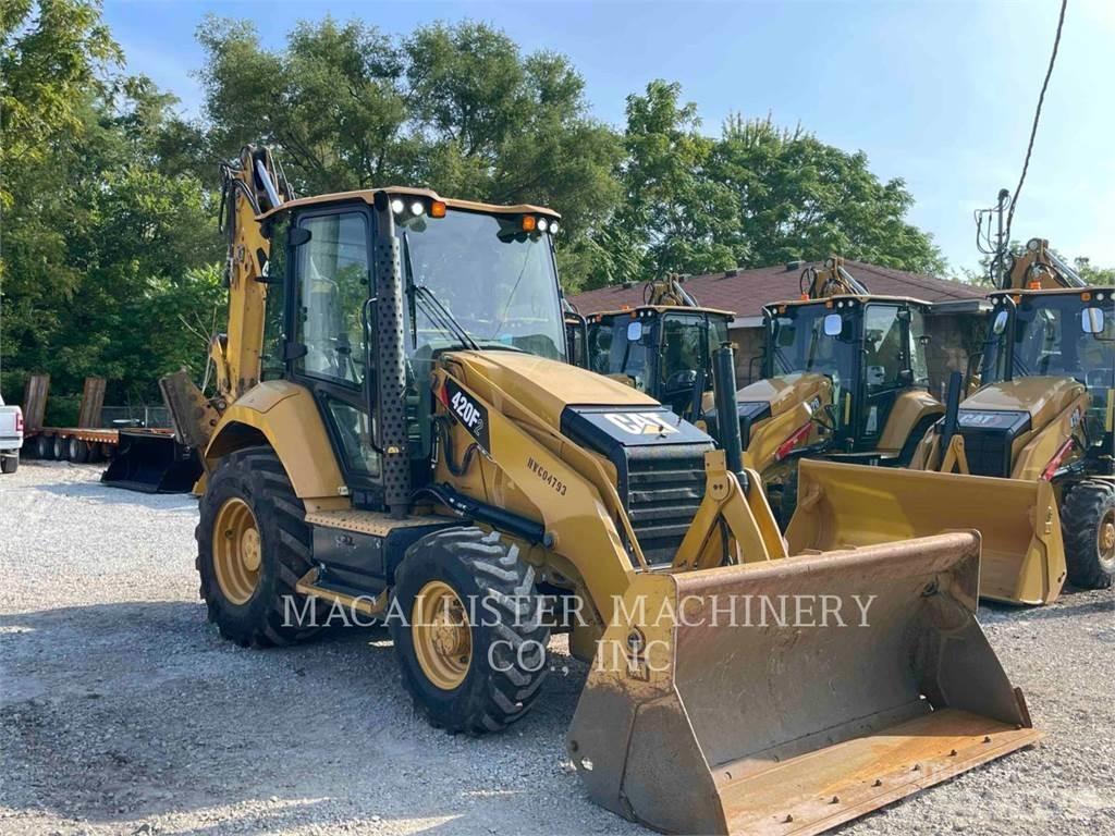 CAT 420F2ST Екскаватори-навантажувачі