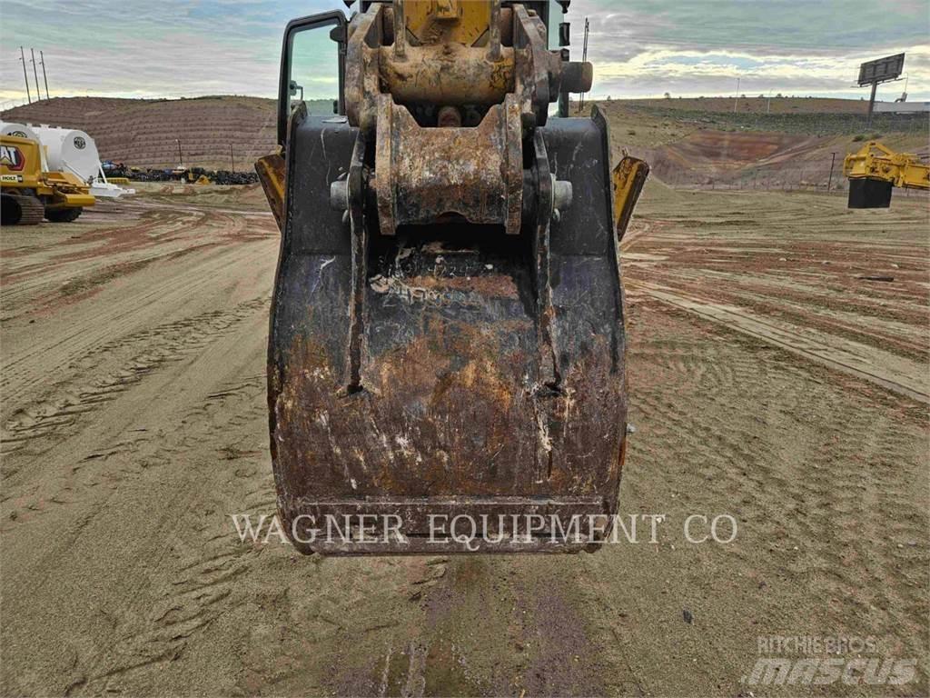 CAT 420F2ST Екскаватори-навантажувачі