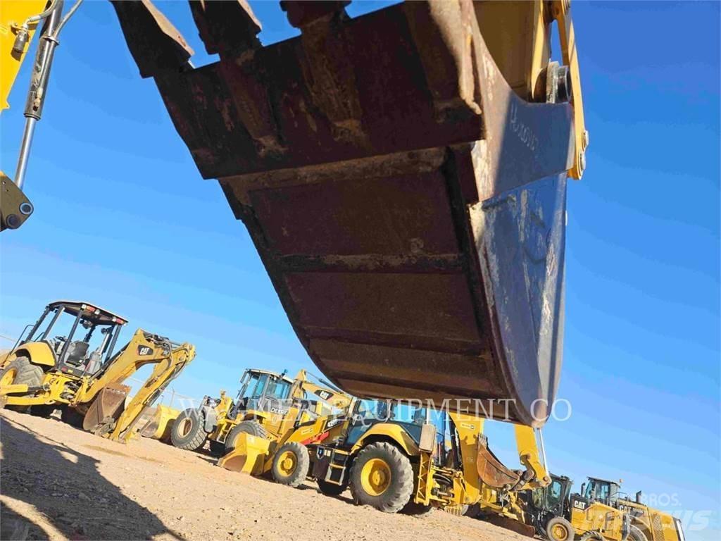 CAT 420F2ST Екскаватори-навантажувачі