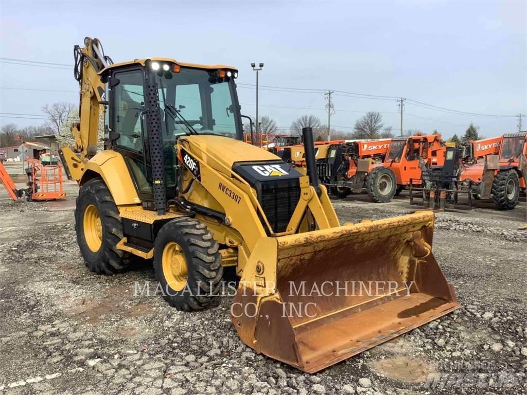 CAT 420F2ST Екскаватори-навантажувачі