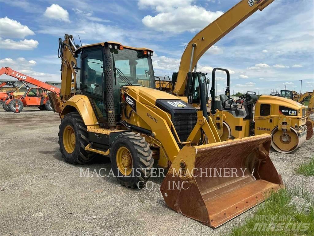 CAT 420F2ST Екскаватори-навантажувачі