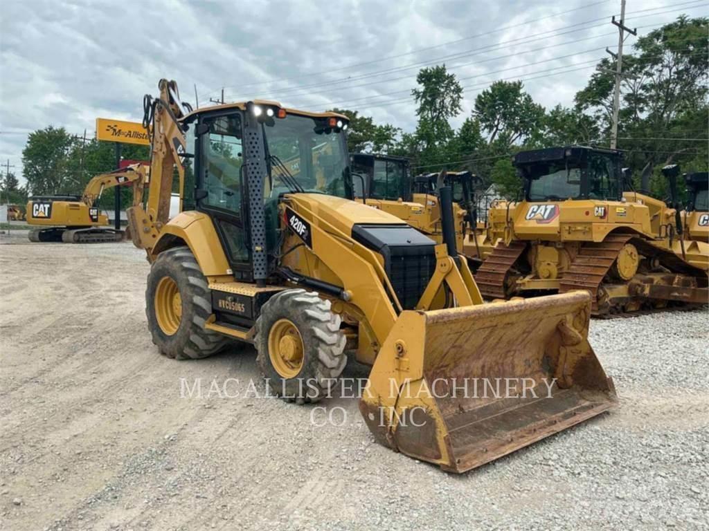 CAT 420F2ST Екскаватори-навантажувачі