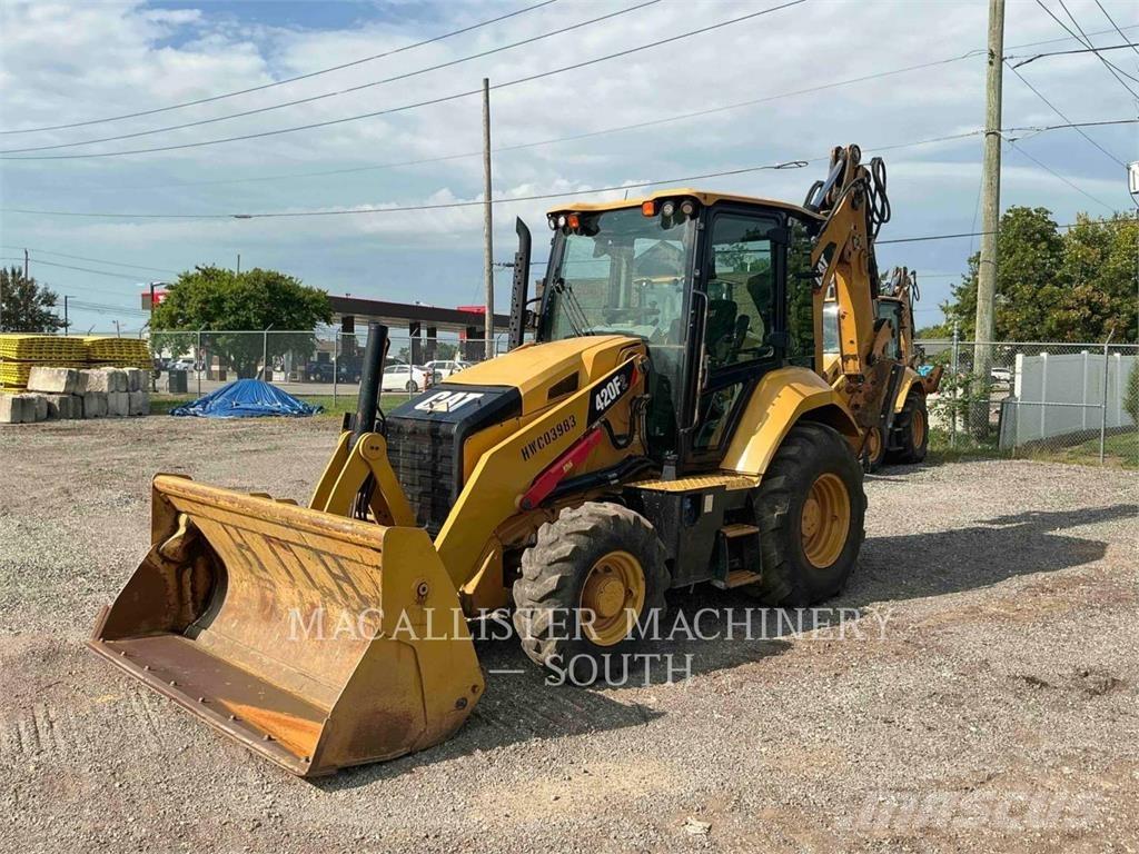 CAT 420F2ST Екскаватори-навантажувачі
