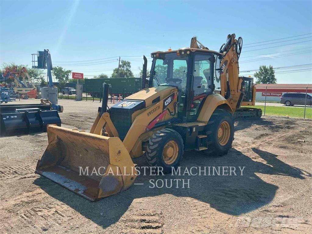 CAT 420F2ST Екскаватори-навантажувачі