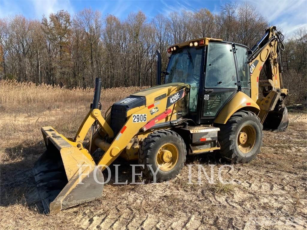 CAT 420FST Екскаватори-навантажувачі