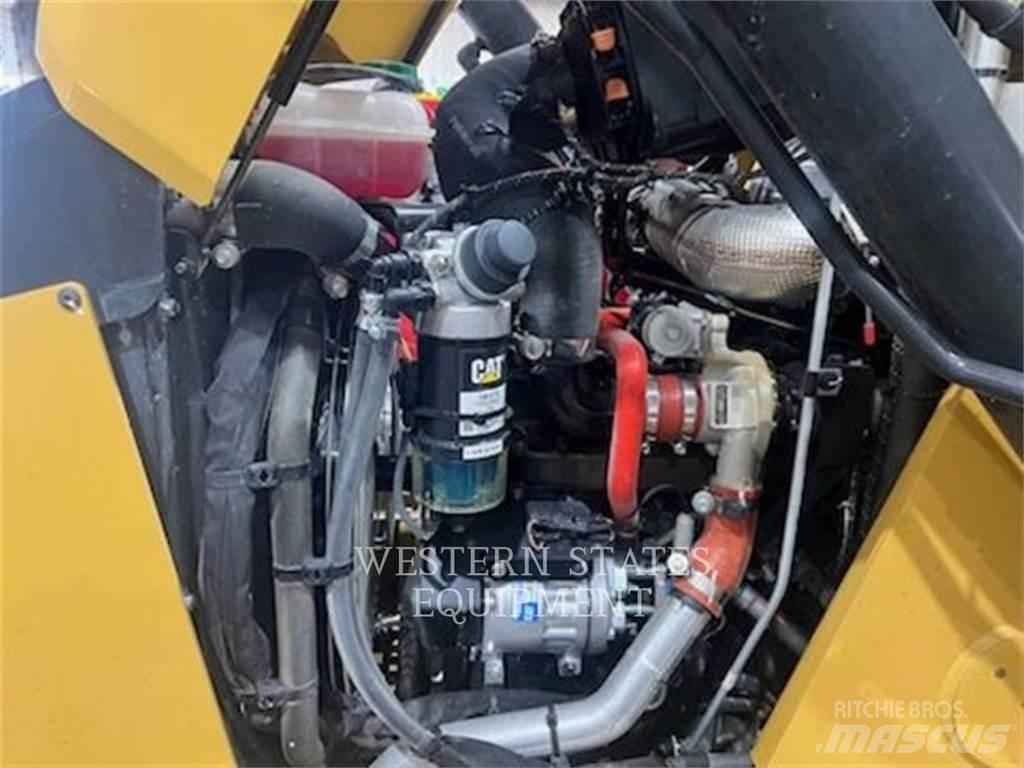 CAT 420XE Екскаватори-навантажувачі