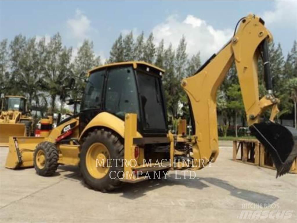 CAT 422E Екскаватори-навантажувачі