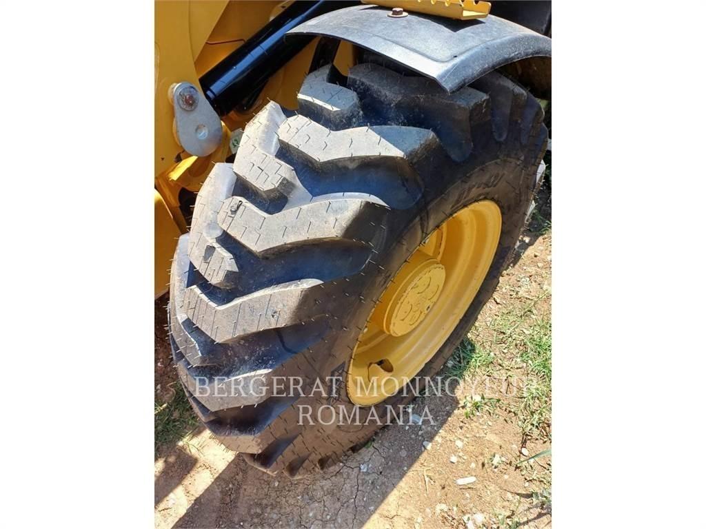 CAT 428F2 Екскаватори-навантажувачі