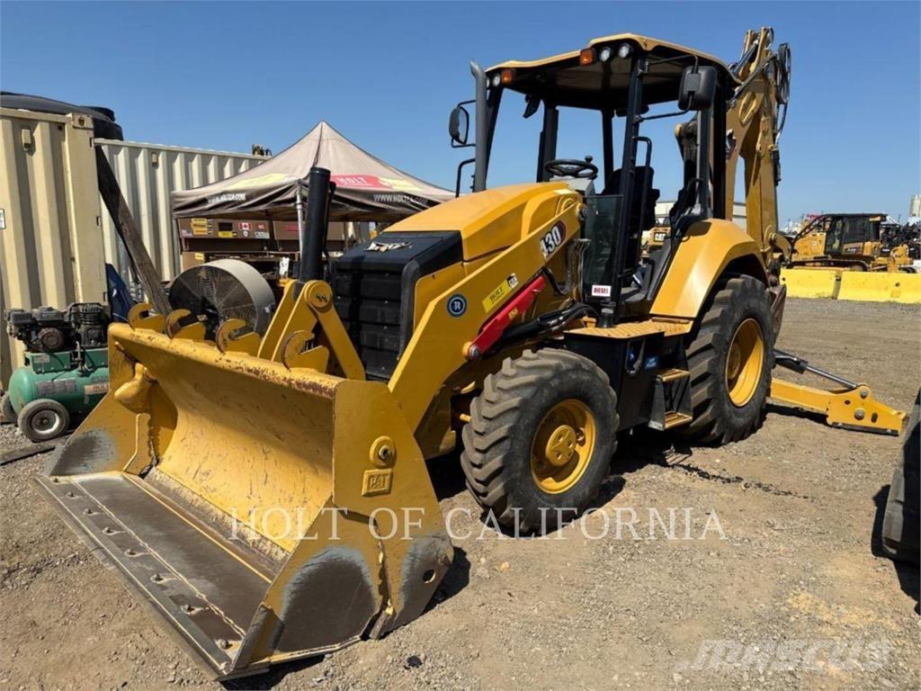 CAT 430 Екскаватори-навантажувачі