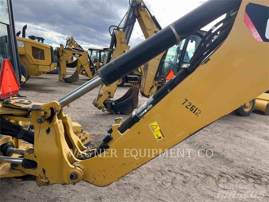 CAT 430F2 4WD Екскаватори-навантажувачі