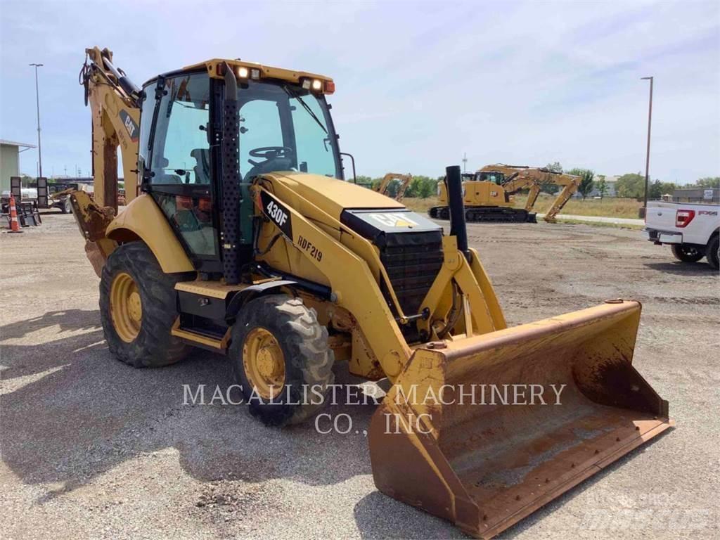 CAT 430FST Екскаватори-навантажувачі