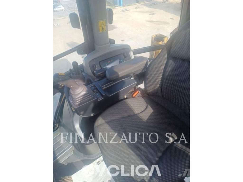 CAT 432F Екскаватори-навантажувачі