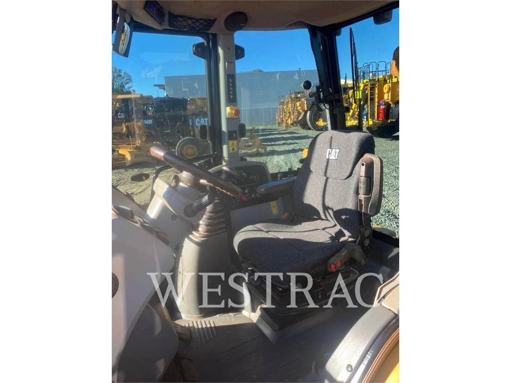 CAT 432F2LRC Екскаватори-навантажувачі
