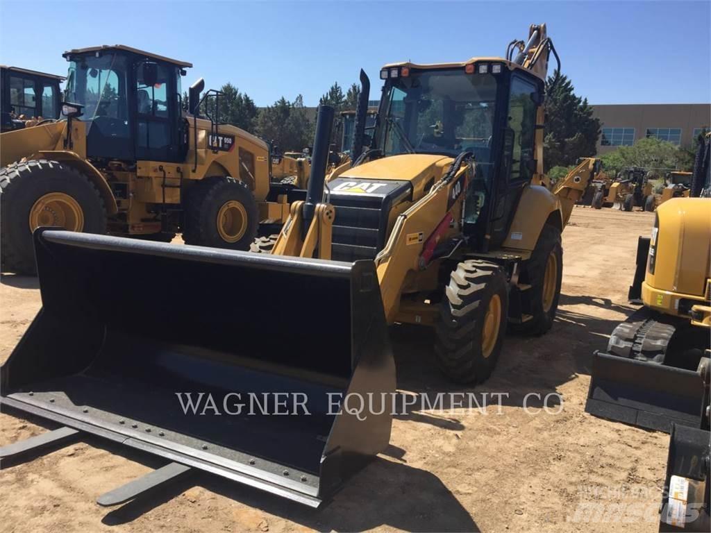 CAT 440 Екскаватори-навантажувачі