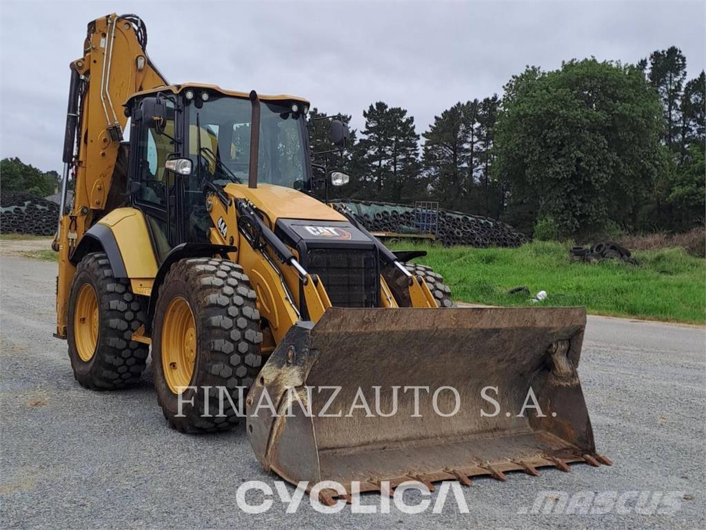 CAT 444 TRINITYB V Екскаватори-навантажувачі