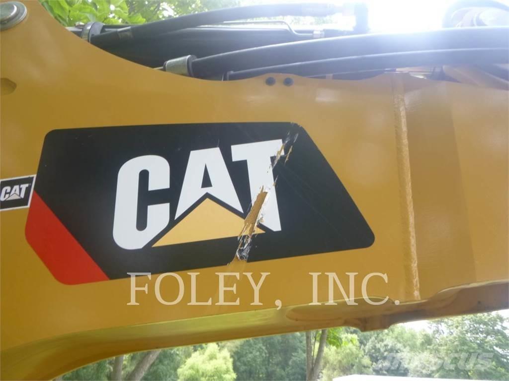 CAT 450-07 Екскаватори-навантажувачі