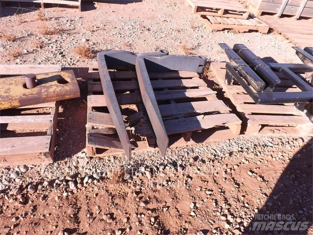 CAT 48TINES Вили
