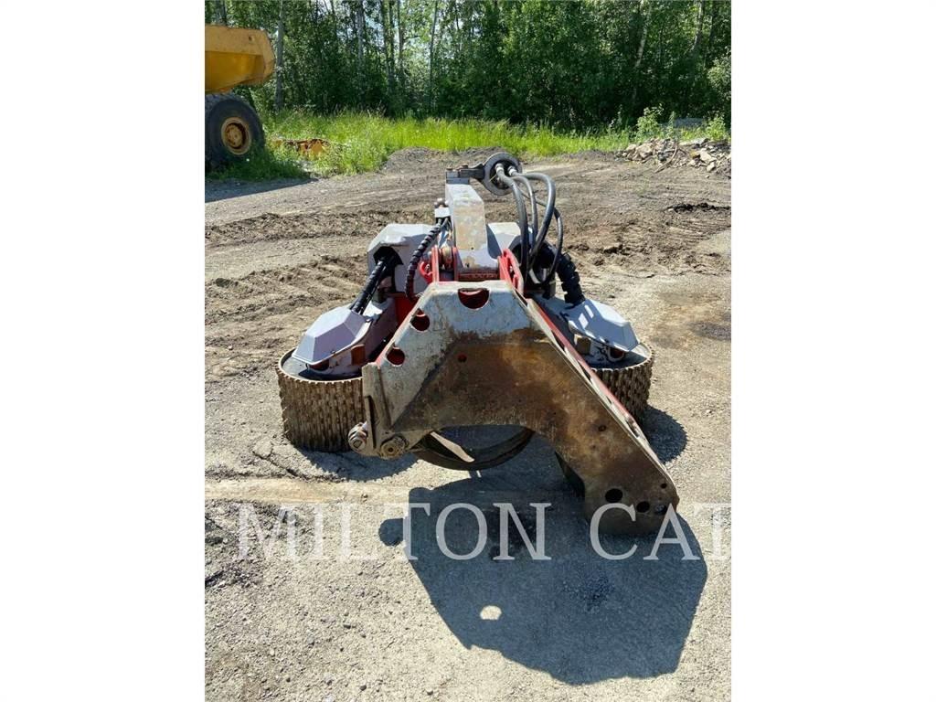 CAT 521B Валочно-пакетувальні машини