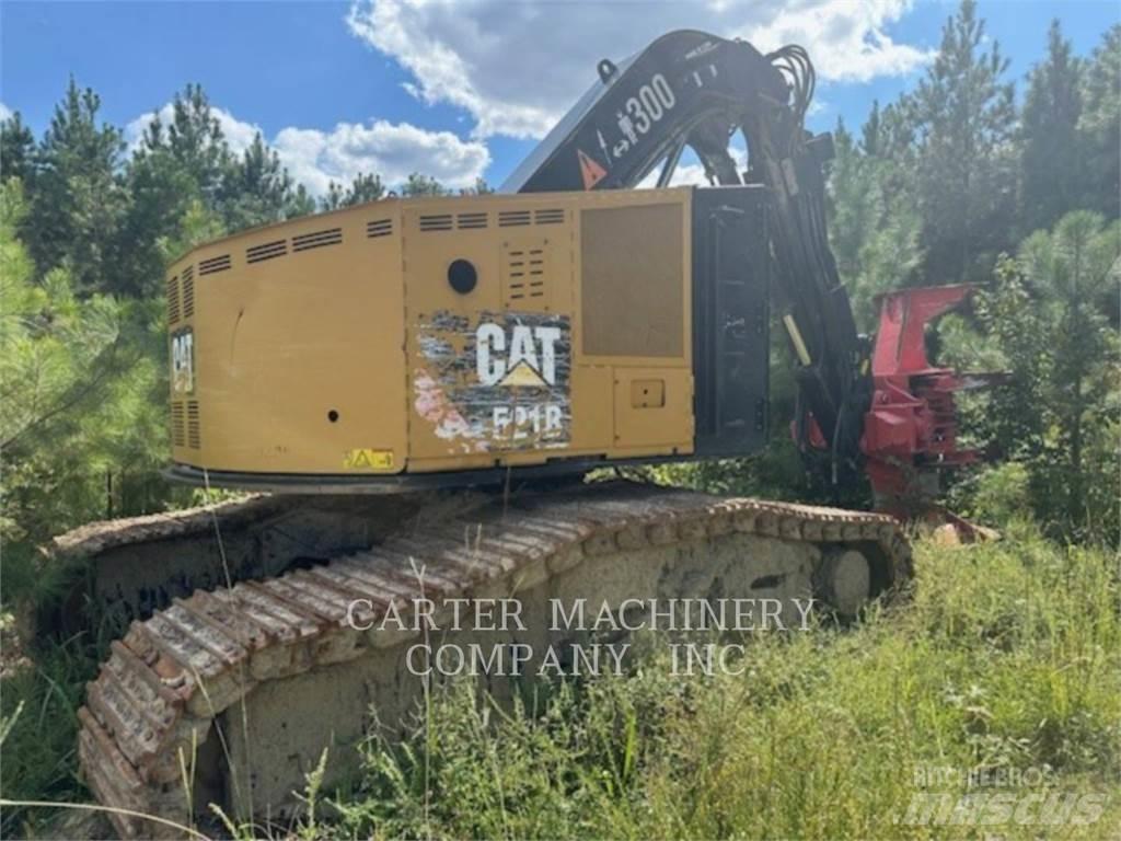 CAT 521B Валочно-пакетувальні машини