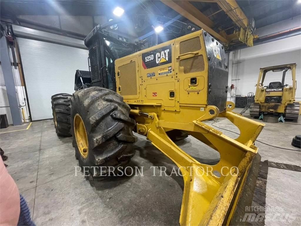CAT 525D Трельовочні трактора
