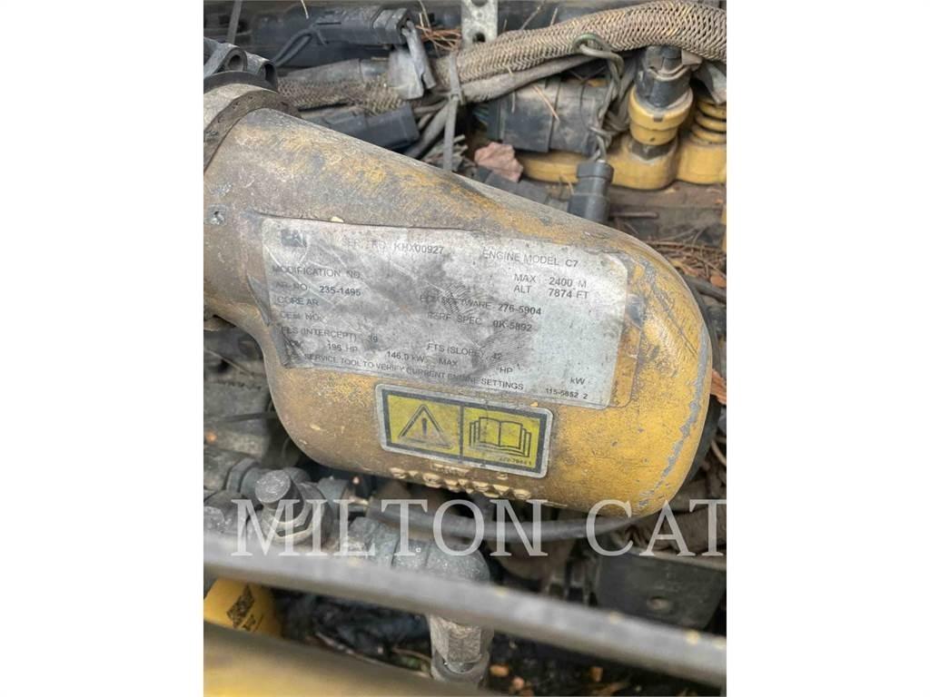 CAT 535C Трельовочні трактора