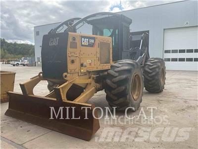 CAT 535D Трельовочні трактора