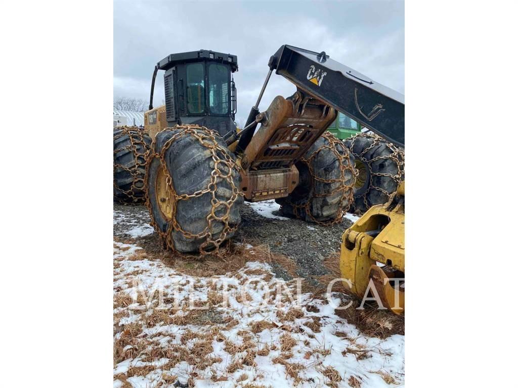 CAT 545D Трельовочні трактора