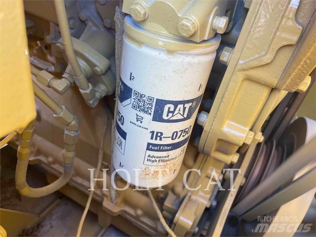 CAT 572G Трубоукладачі