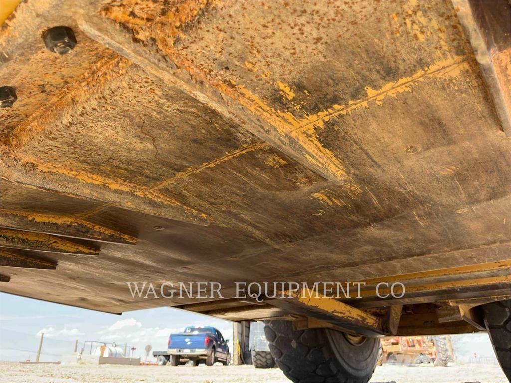 CAT 613C Скрепери