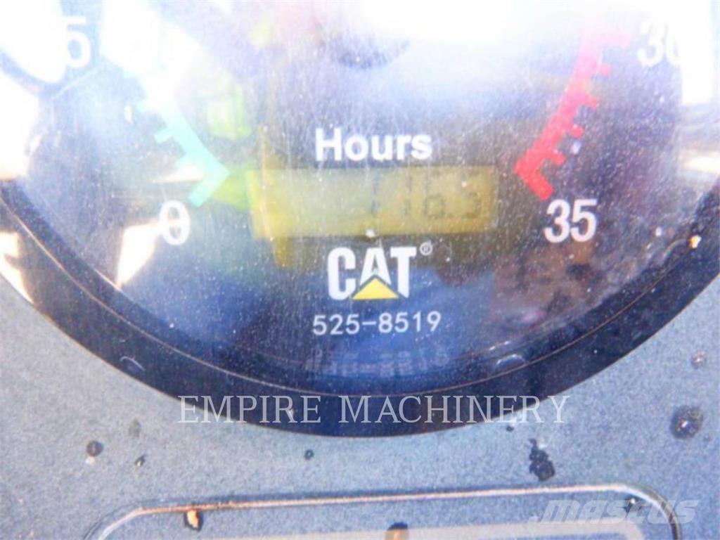CAT 613C Скрепери