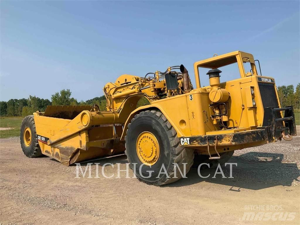 CAT 621 Скрепери