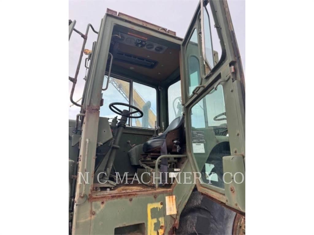 CAT 621B Скрепери