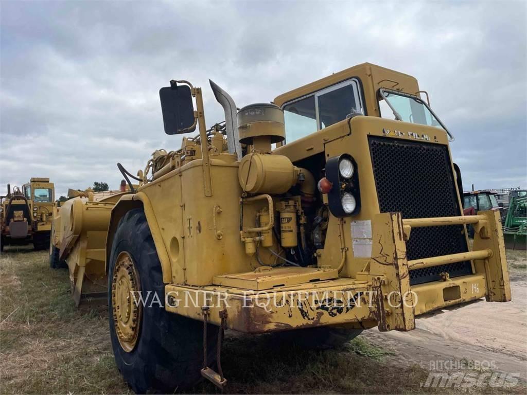 CAT 621B WW Поливальні машини