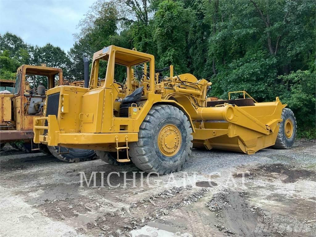 CAT 621E Скрепери
