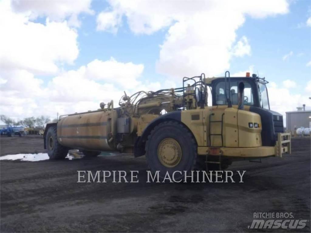 CAT 621H WW Поливальні машини