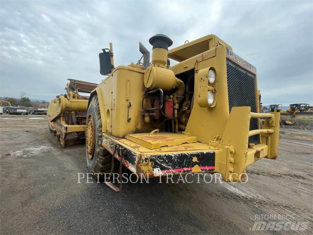 CAT 623B Скрепери