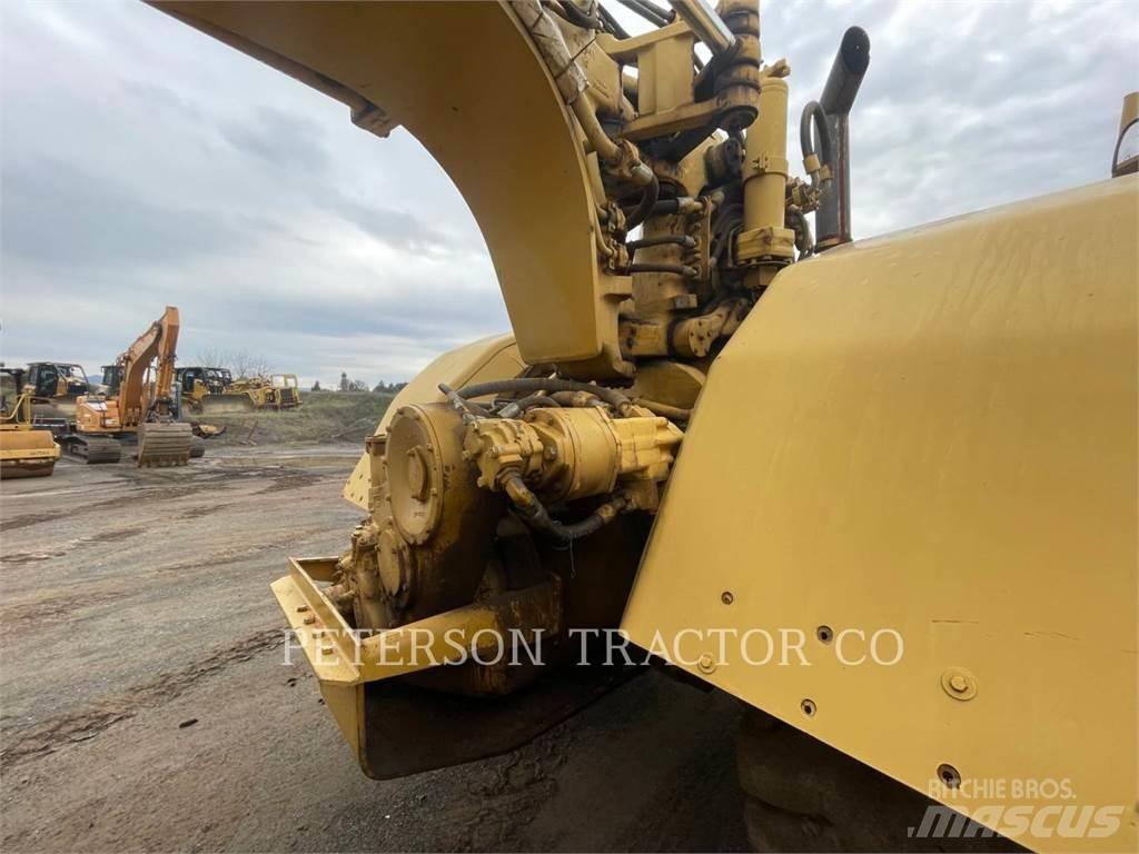 CAT 623B Скрепери
