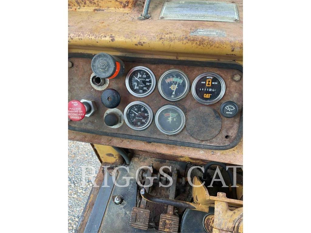 CAT 623B Скрепери